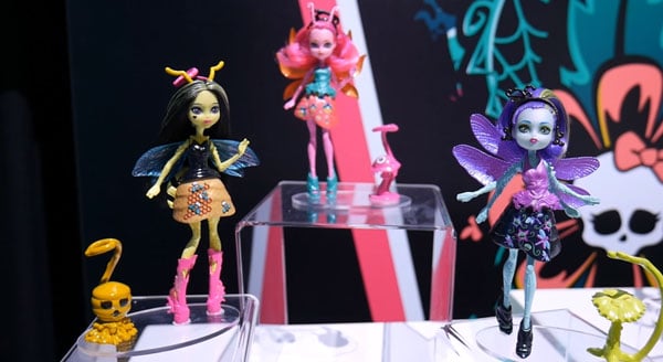 Monster High Garden Ghouls Beeanca Stinger Fyra Sparks and Jada Hindwing