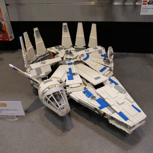 LEGO Star Wars Kessel Run Millennium Falcon